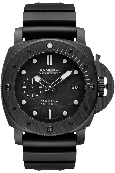 panerai submersible marina militare carbotech.